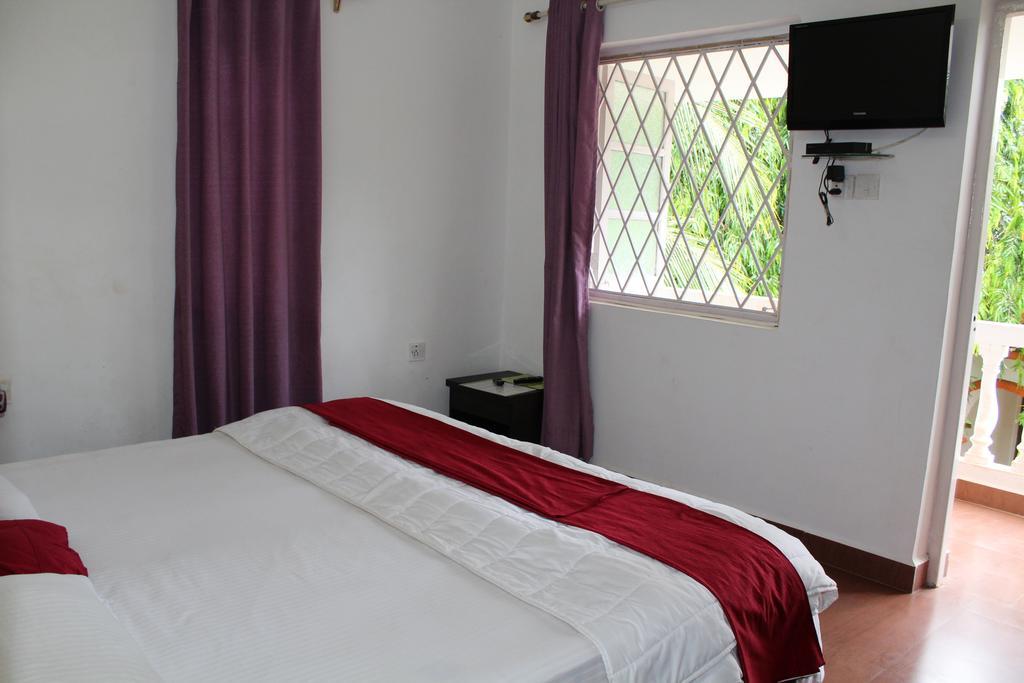 Bed and Breakfast Sugar Plum Macedo Palms Baga Habitación foto